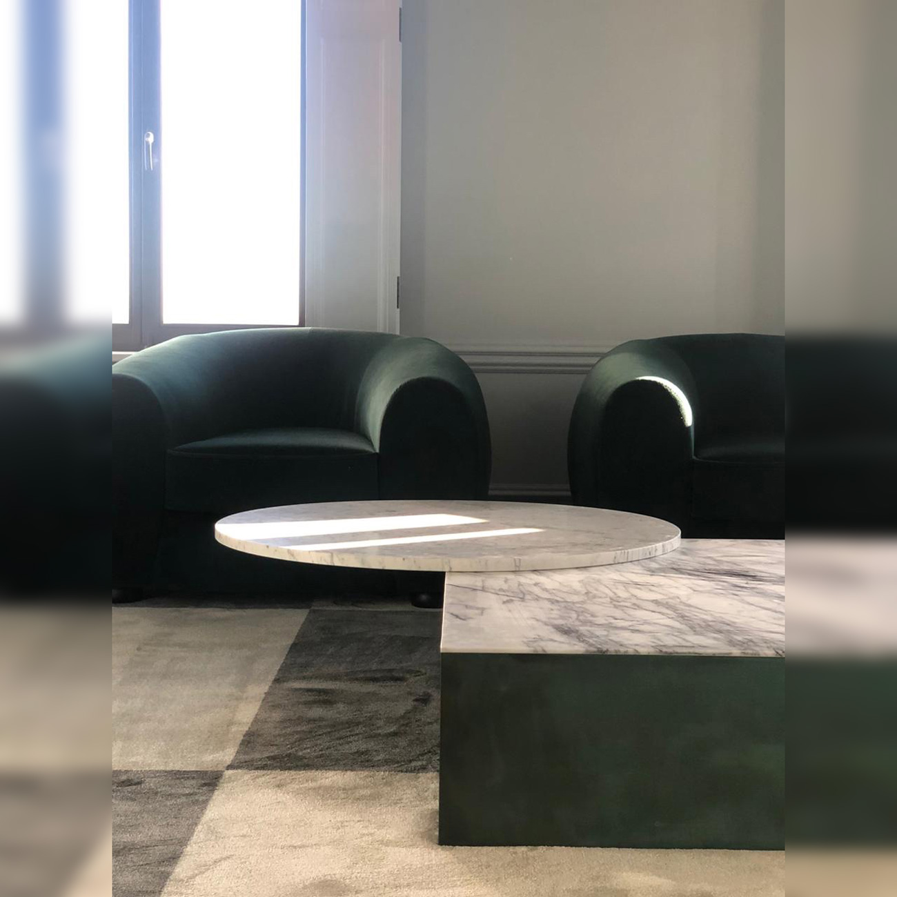 Журнальные столики из мрамора Arabescato