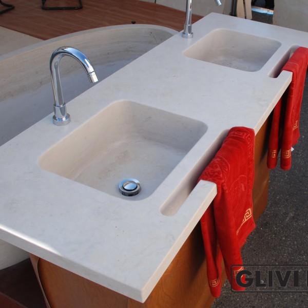 Двойная мойка из мрамора Crema Marfil